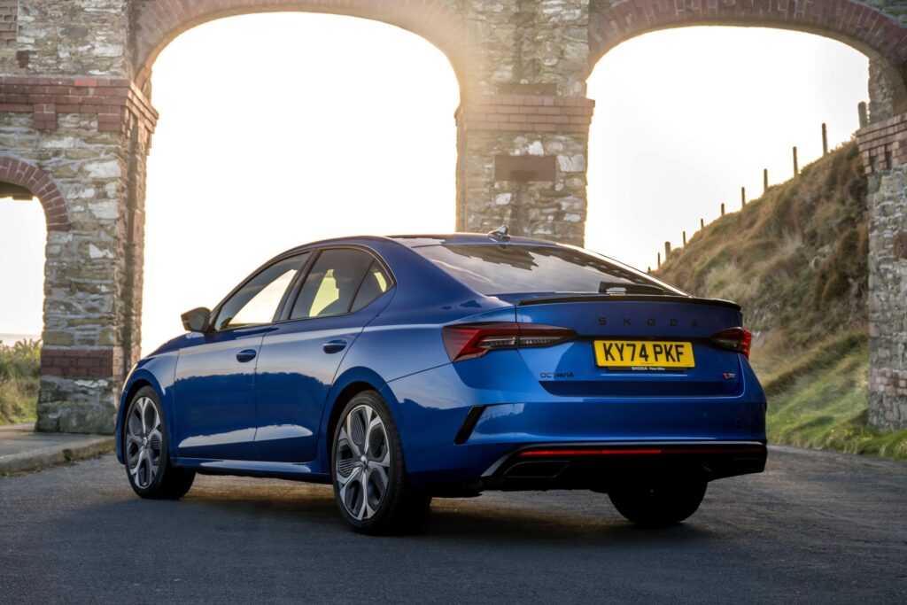 Skoda Octavia RS 2025